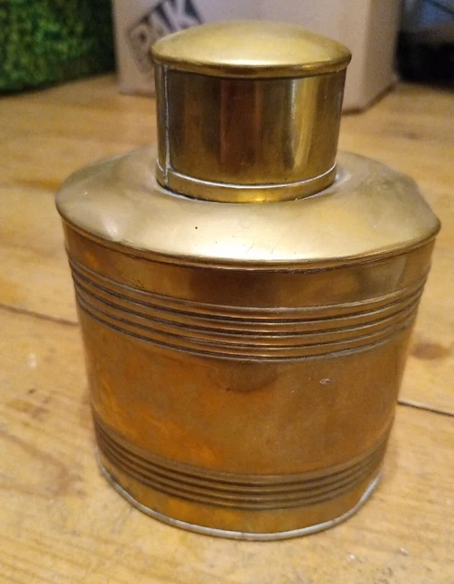 Antiker Tee-Caddy Messing gestempelt ""42 JM"" Nr. 8 