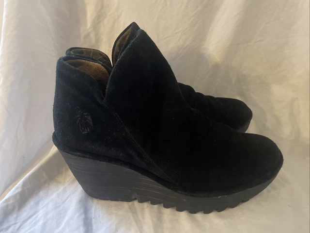 FLY LONDON Womens YIP Black Suede Platform Wedge Ankle Bootie Sz 37 EU US 6.5-7