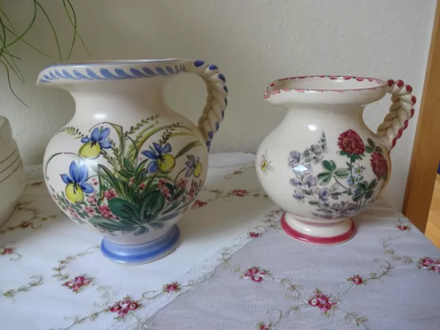 2 x  original Hindelanger Künstler Keramik handbemalt Kanne Krug Henkelvase