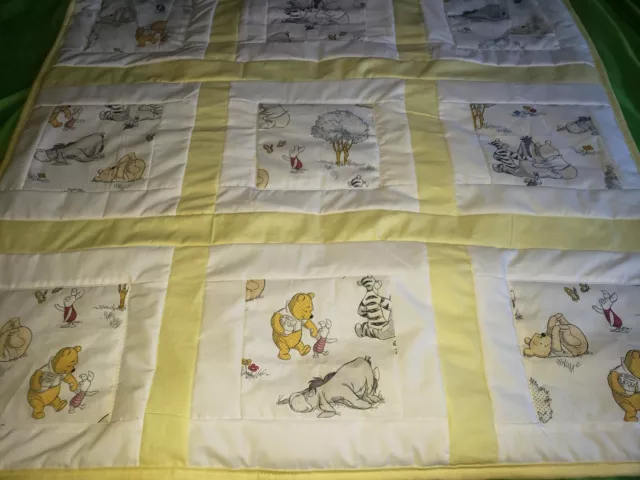 EDREDÓN DE BEBÉ WINNIE the POOH & FRIENDS (Envío incluido en el precio)