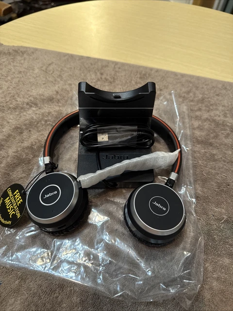 JABRA EVOLVE 65 SE - UC Stereo with Charging Stand Wireless Headset ...