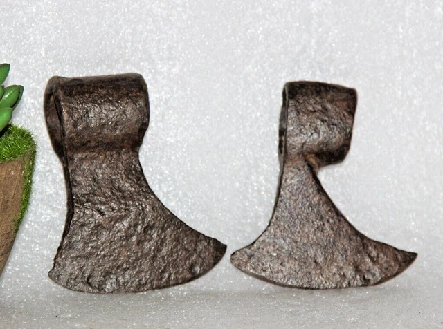 1850's Antique Forgé À La Main Solide Repasser Tête De Hache Nice Forme