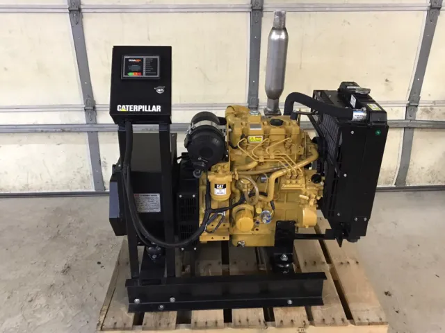 New 15 Kw Generator Caterpillar C1.5 Diesel 120/208 Volt Re-Connectable