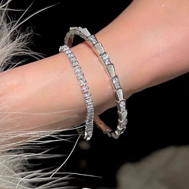 Bracelet Rigide Signé SONIA RYKIEL Vintage – Résine Et Strass – État Excellent – Bijou Collector
