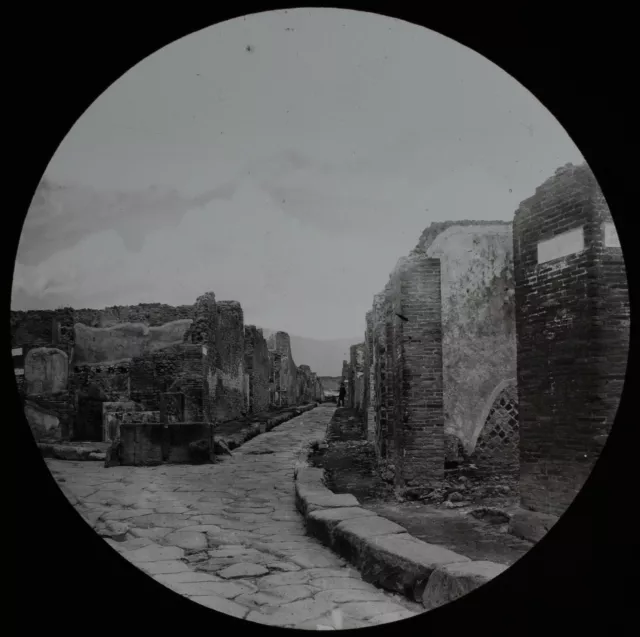 ANTIQUE Magic Lantern Slide STREET IN POMPEII C1910 PHOTO SOUTHERN ITALY