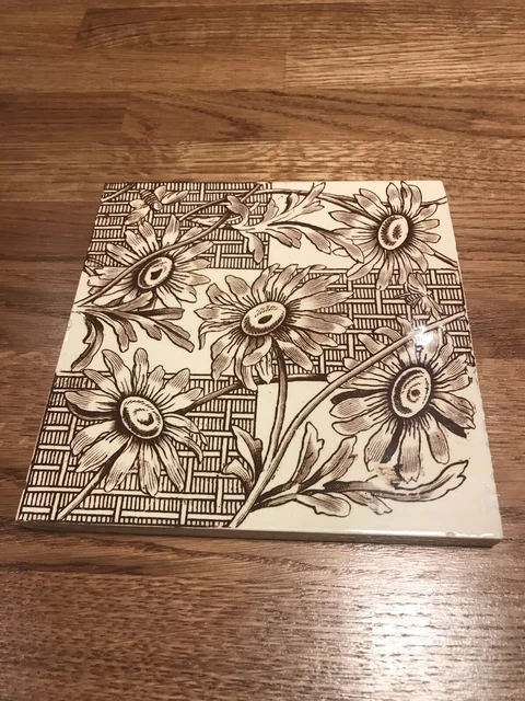 Original Victorian / Arts & Crafts Tile