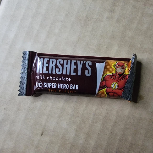 1 LIMITED EDITION Hersheys Chocolate bar DC Justice League Heros Minis