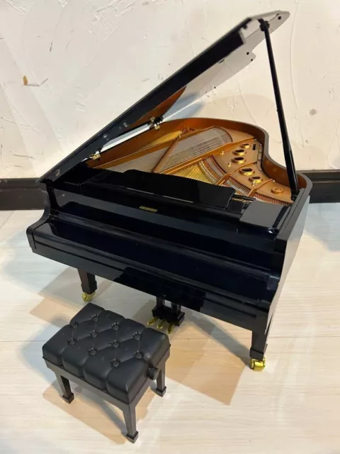 Sega Spielzeug Grand Pianist