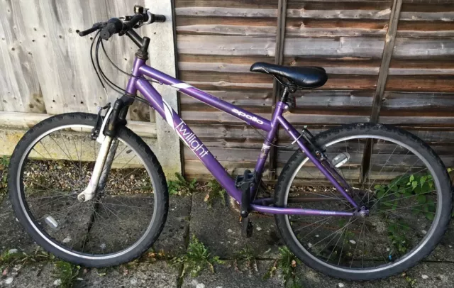 Apollo fever online ladies bike