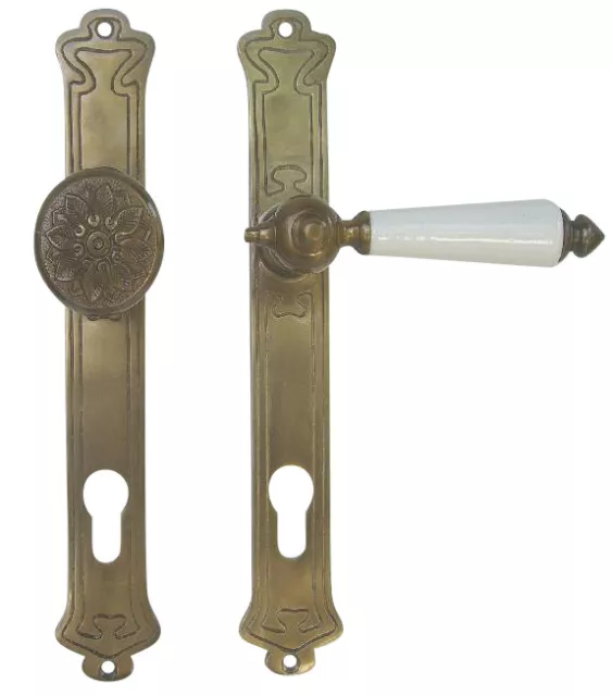 Wohnungstürbeschlag Jugendstil / Art Deco Messing Abstand 72 mm 29-3a-15-AW