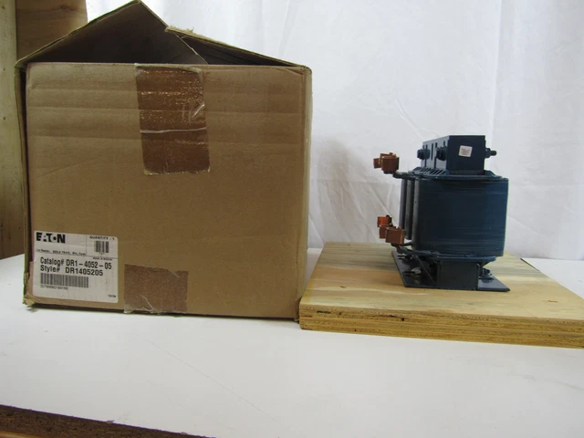 Eaton NSB DR1-4052-05 Other Transformers Line Reactor 52A 600V 600Hz 3Ph