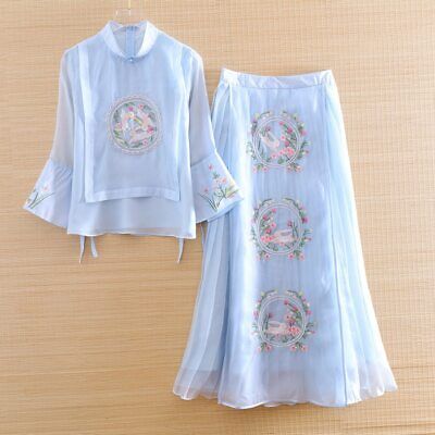 High-end Women 2 Pieces Set Vintage Embroidery Loose Shirt Tops + Pleated