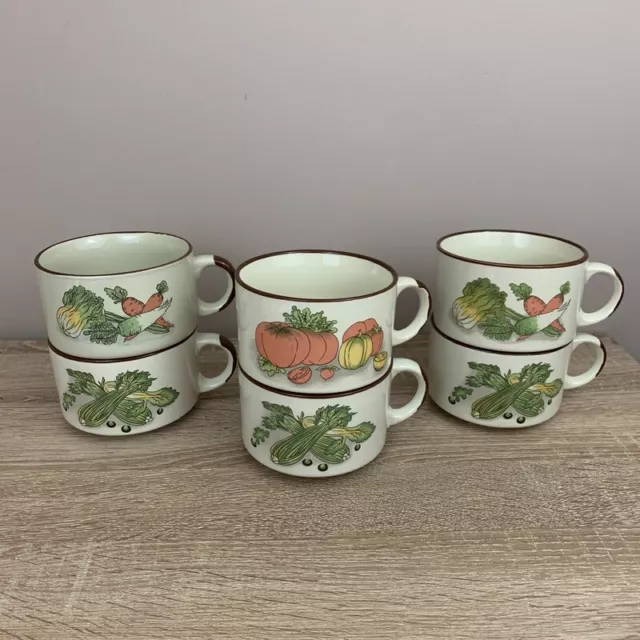 Bundle of 6 Soup Mug Bowls Dishes Shell Promotional Vintage Retro 1970's