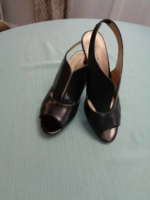 Bandolino black high heel 3 1/2"  8M  Excellent
