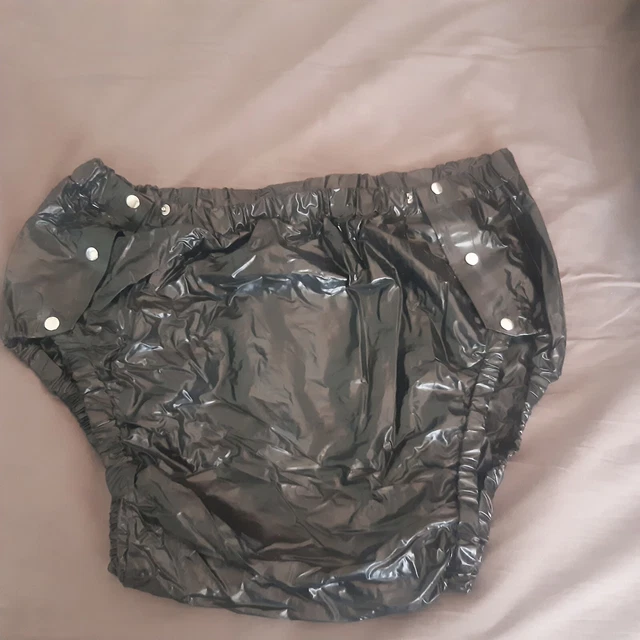 PVC adult baby Inkontinenz Knöpfer-Windelhose Gummihose schwarz transparent PVC adult baby Inkontinenz Knöpfer-Windelhose Gummihose schwarz transparent