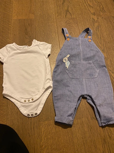 Unisex Baby Peter Rabbit Dungarees nd T Shirt Set 3-6 Months Worn Once