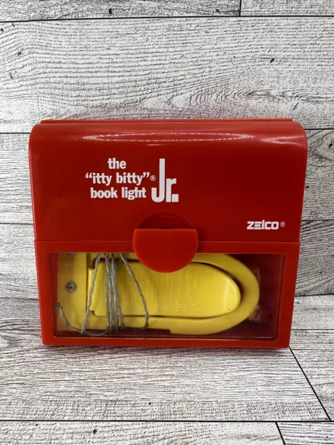 VTG The Itty Bitty Book Light Jr. ZELCO Red Yellow Battery Operated Works Well