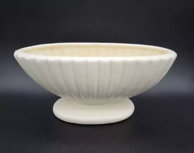 Vintage Haeger Floral Pottery Pedestal Planter Vase Off White Ribbed 10" x 4.5"