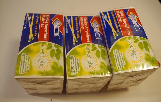 Diamond Strike Anywhere Matches 3 Boxes (900 matches)- Fast shipping process Diamond Strike Anywhere Matches 3 Boxes (900 matches)- Fast shipping process