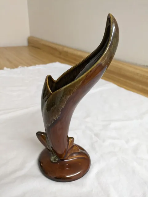 Vtg. Van Briggle pottery, Bird of Paradise bud vase. Brown/drip.