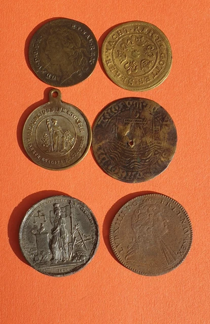 lot de 6 jetons a identifier