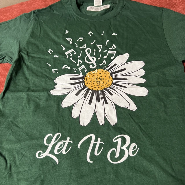 Let it be Music & Daisies Women’s Size Small Fruit Of The Loom Tag Graphic Green