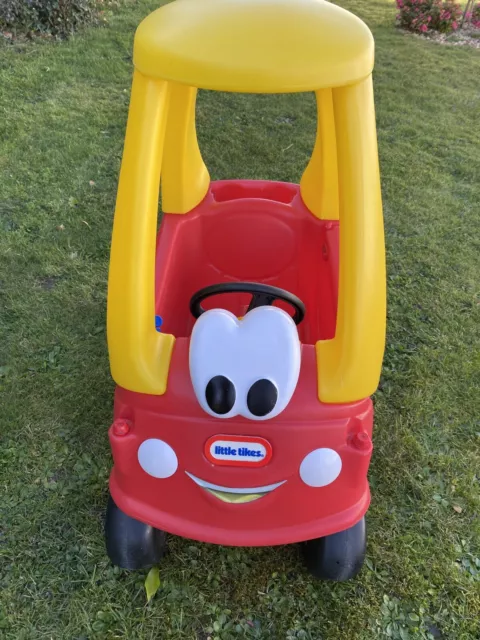 Little Tikes cozy ride on sit in coupe car