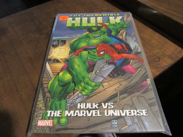 Incredible Hulk Marvel Universe vs Hulk $25 Graphic Novel TPB Comic Book