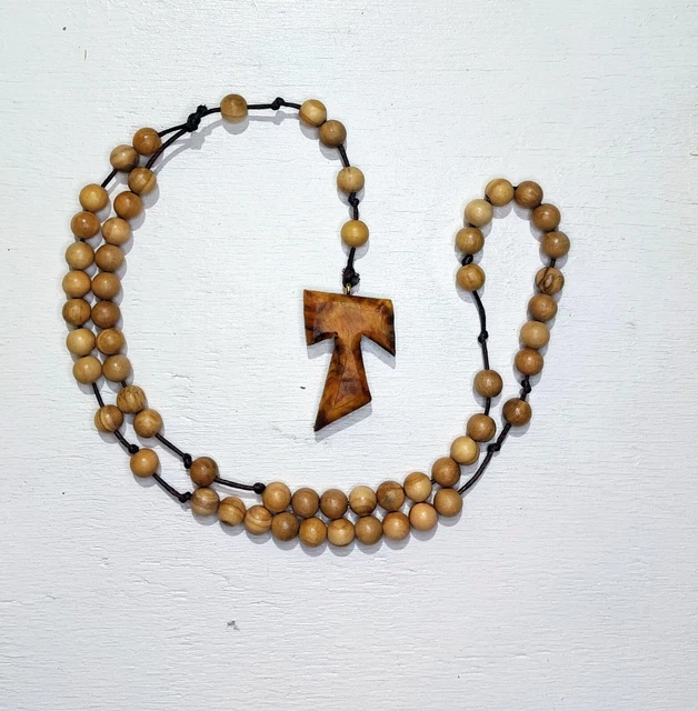 Pendentif Croix Olivier St François D’Assise – Collier Bois Fait Main (Tau)