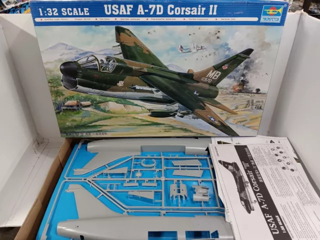Trumpeter USAF A-7D Corsair II Model Kit 1/32