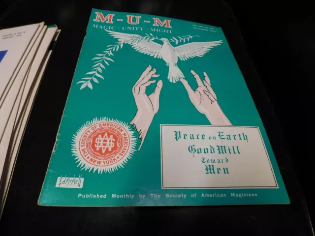 MUM Magazine Magic Unity Might Magician Christmas December 1974