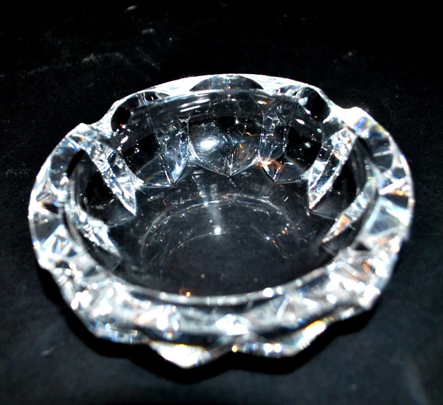 Cendrier en cristal St Louis Sommerso demi-sphère - Ressourcerie Histoires Sans Fin