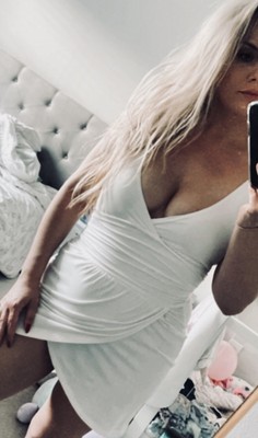 Victoria's Secret Super Flattering Bra Top Sleeveless Dress Size Small White