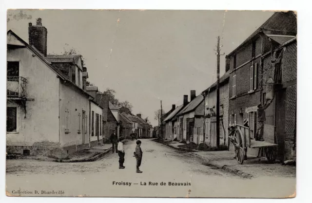 FROISSY oise CPA 60 La rue de beauvais Attelage card with two large folds