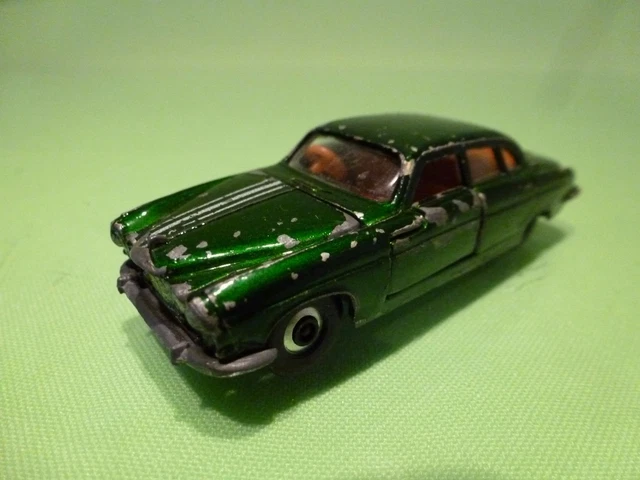 Brinquedos Raros - Volkswagen Kombi Série Road Master Impy Super Cars Década de 1970
