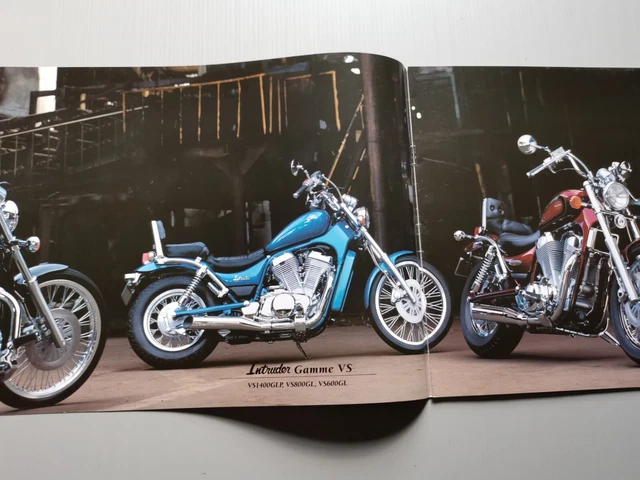 Suzuki Brochure catalogue moto Intruder gamme VS 1997 , 12 pages TBE 2