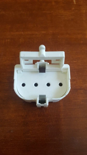 Douille Pour Lampe Fluo Compacte G24D - Modèle STUCCHI 422-VP, Neuf Sous Conditionnement Unitaire