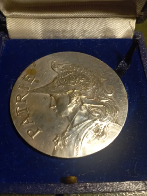 Médaille en Bronze par F. Fraisse - Homme au fusil Union des Sociétés de TIR