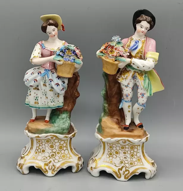 2 grands sujets Couple de marchands de fleurs porte plume en porcelaine de Paris