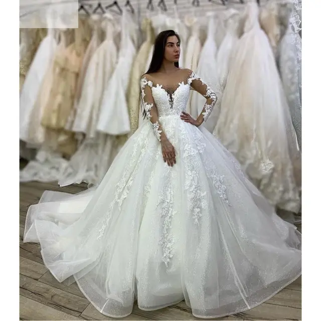 White Tulle Lace Appliques Wedding Dresses Long Sleeves V-Neck Floor-Length Gown