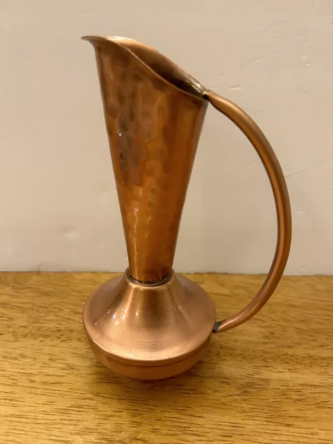 Vintage Gregorian Hammered Copper Mid Century Ewer Pitcher Bud Vase Country 7"