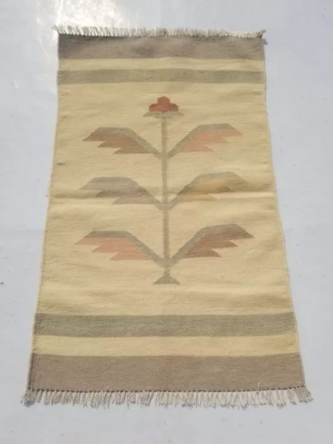 Vintage Handmade Traditional Geometric Beige Kilim Floor Rug Carpet 104x64cm