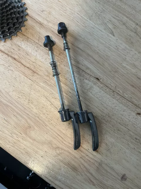Shimano Ultegra Road Bike Front/Rear Pair Quick Release Road Bike Skewers