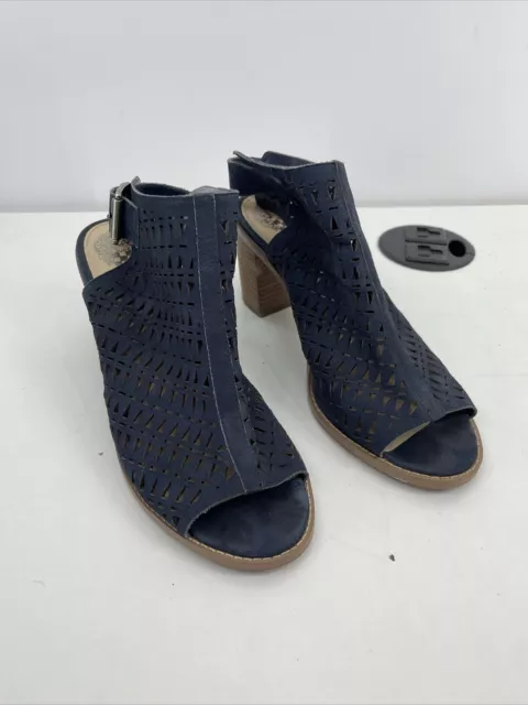 Vince Camuto Women's 9M 39 Edora Blue Leather Stacked Heel Perforated Open Toe