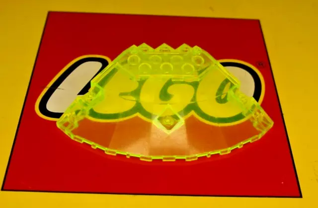 LEGO 30117 Trans-Neon Green Panel 10 x 10 x 2 1/3 Quarter Saucer Top
