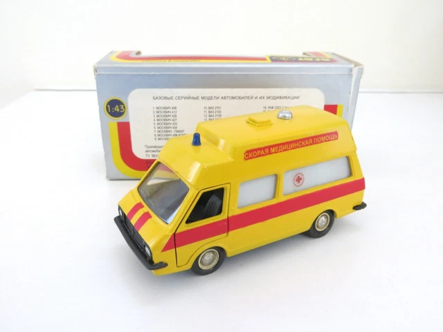 Minibus Novoexport RAF 2203 – 1/43 – Bleu Pâle (occasion)