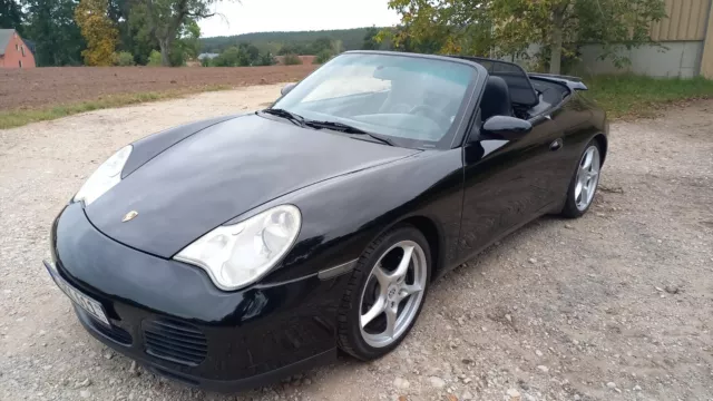 Porsche 911 Cabrio, 996 3.6 mit revidierten Motor