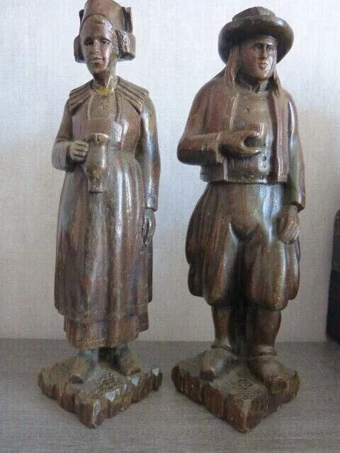couple breton en bois sculpté ,pied de meuble (ch)