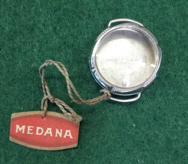 Caja reloj tipo cushion para dama Medana 1940's NOS