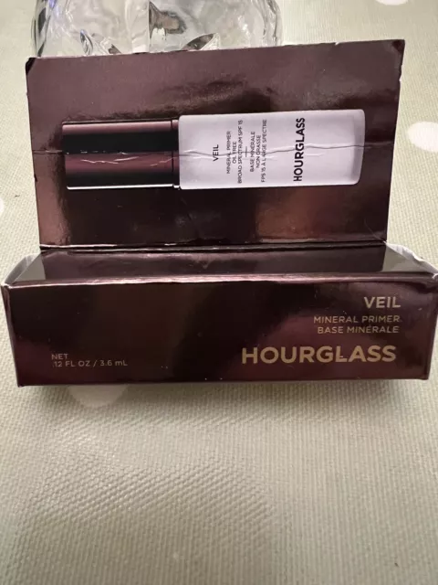 HOURGLASS Veil Mineral Primer Makeup Base Oil-Free SPF15 New Boxed 3.6ML.